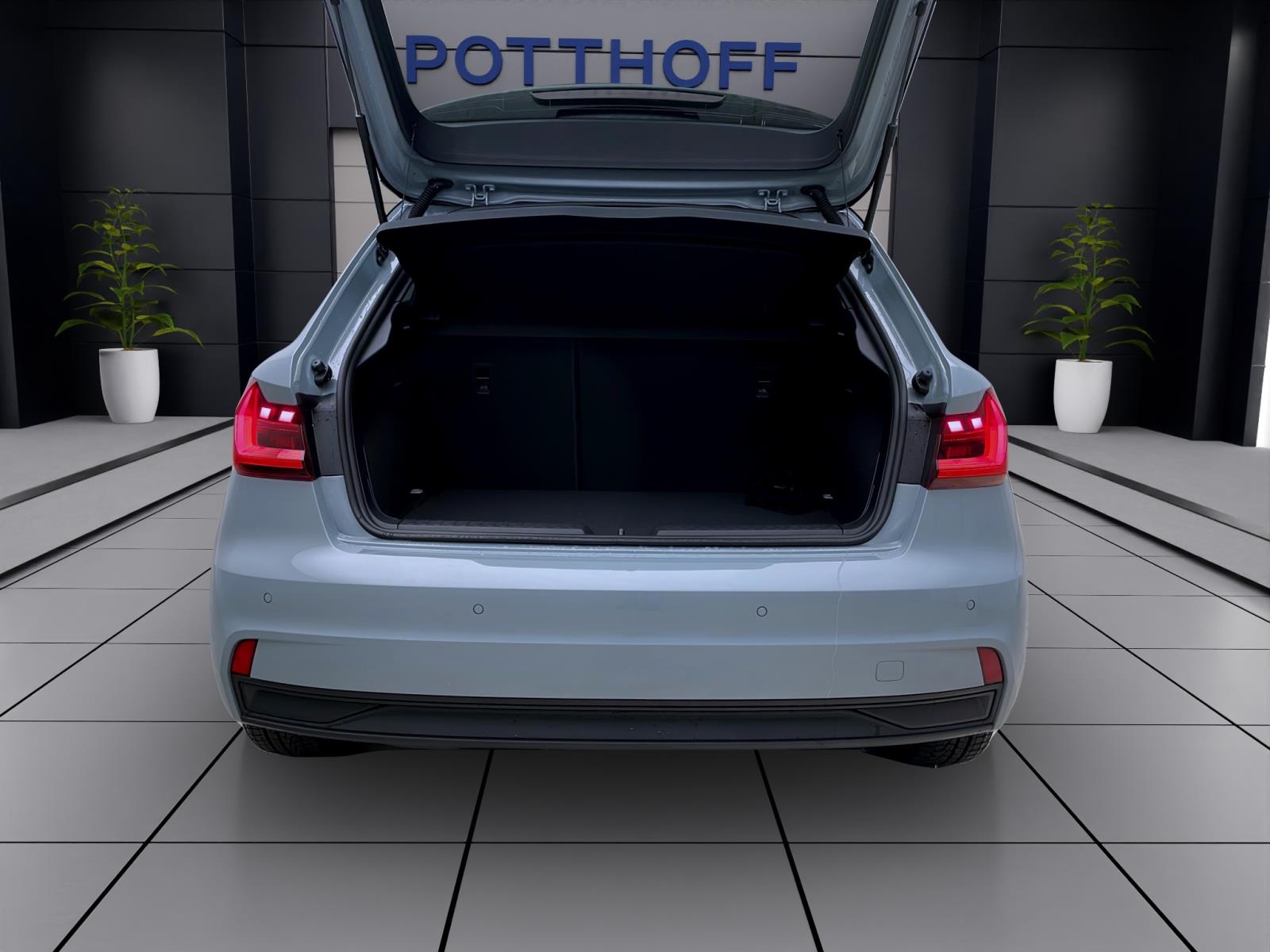 Bild 3: Audi A1 Sportback 25 TFSI PDC SITZHZG KLIMA LED