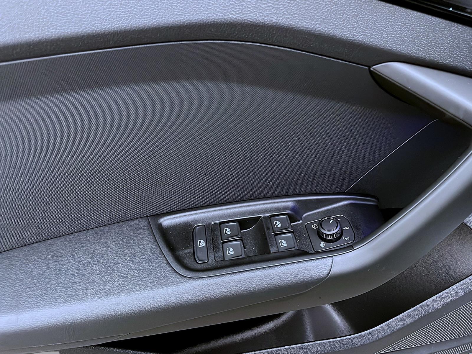 Bild 9: Audi A1 Sportback 25 TFSI LED PDC KLIMA SITZHZG