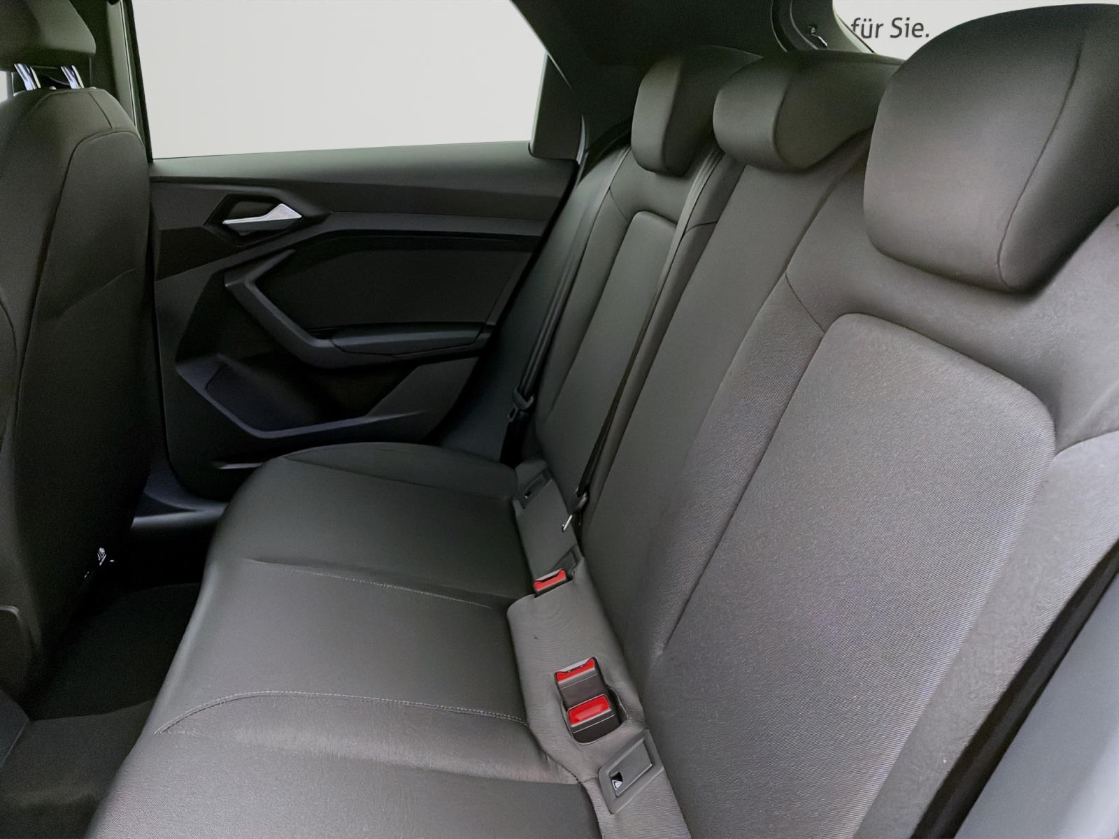 Bild 13: Audi A1 Sportback 25 TFSI LED PDC KLIMA SITZHZG