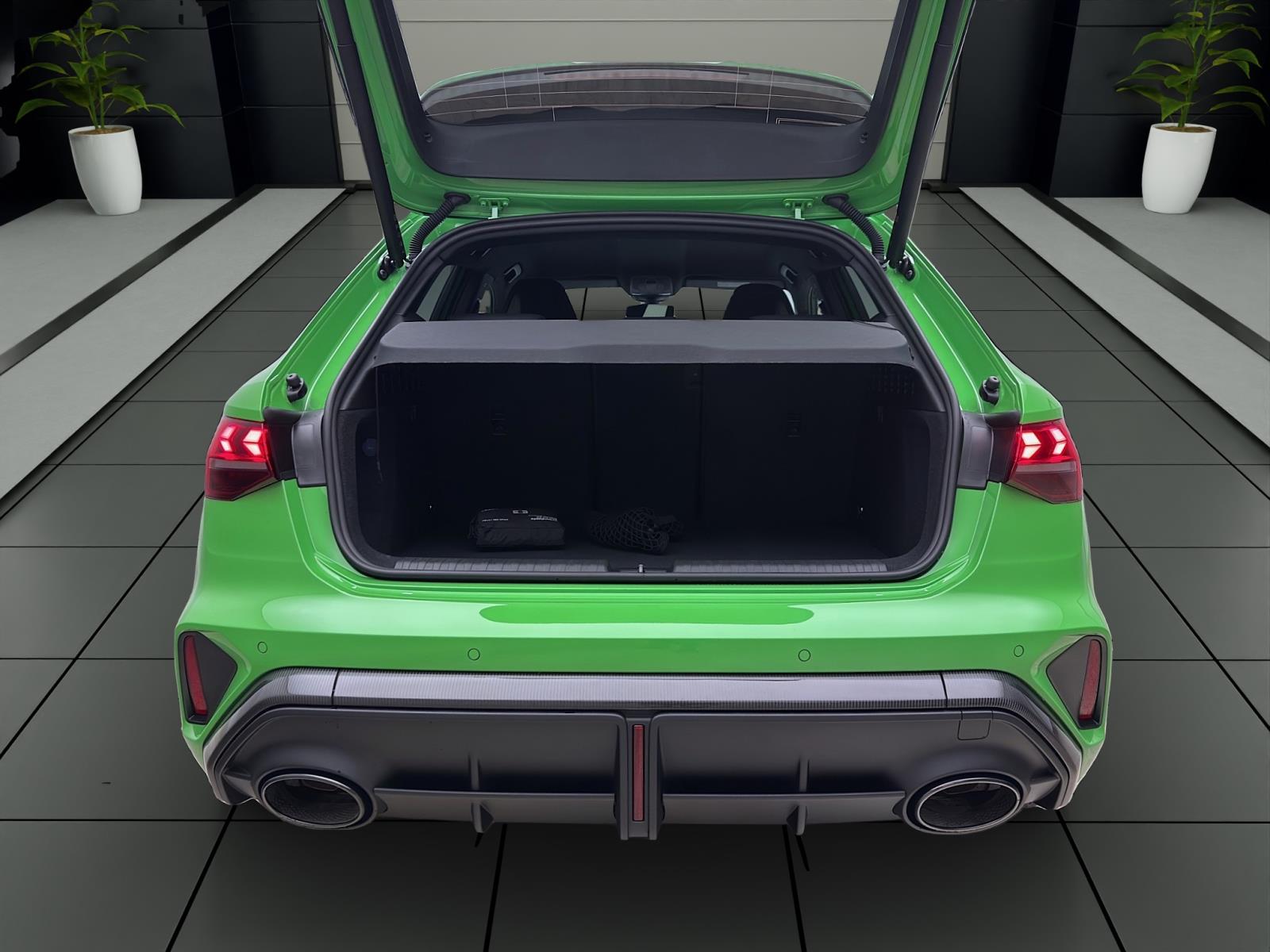 Bild 3: Audi RS3 Sportback Q MATRIX NAVI SONOS KAMERA