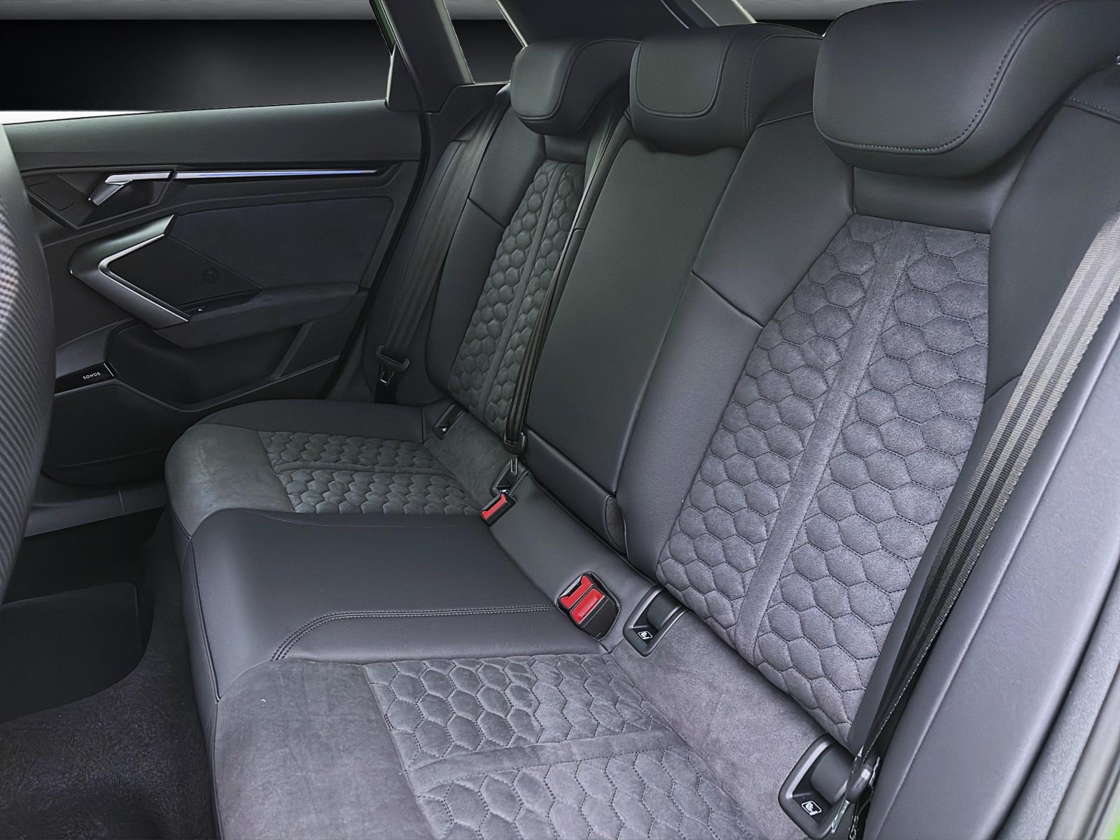 Bild 14: Audi RS3 Sportback Q MATRIX NAVI SONOS KAMERA
