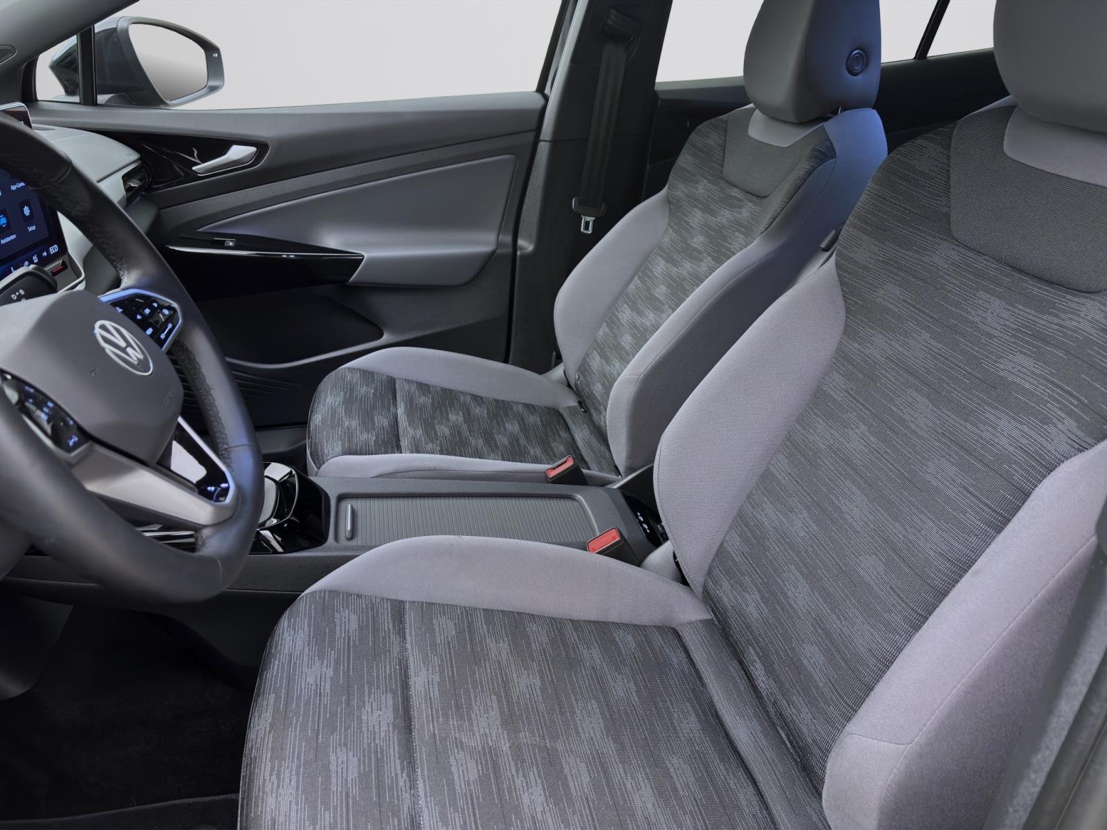 Bild 8: Volkswagen ID.4 PURE PERFORMANCE NAVI IQ.LIGHT PDC SITZHZG LM19