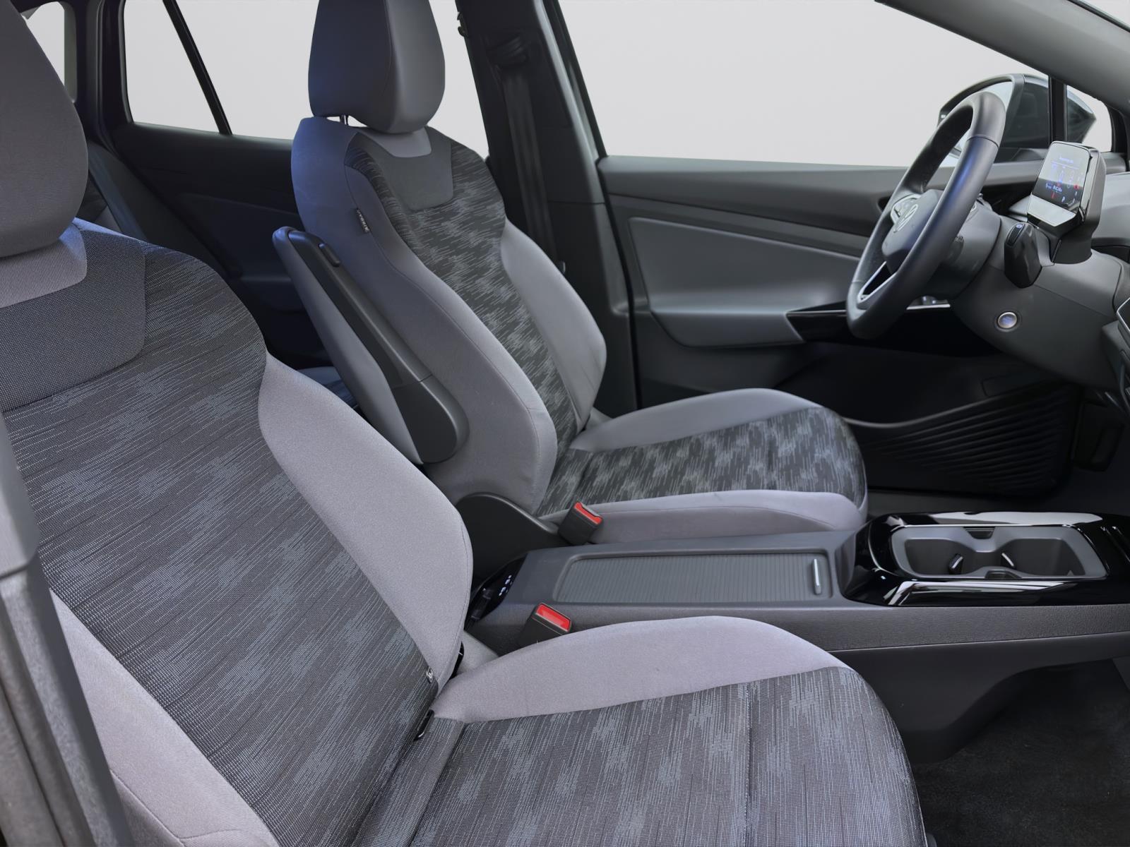 Bild 14: Volkswagen ID.4 PURE PERFORMANCE NAVI IQ.LIGHT PDC SITZHZG LM19