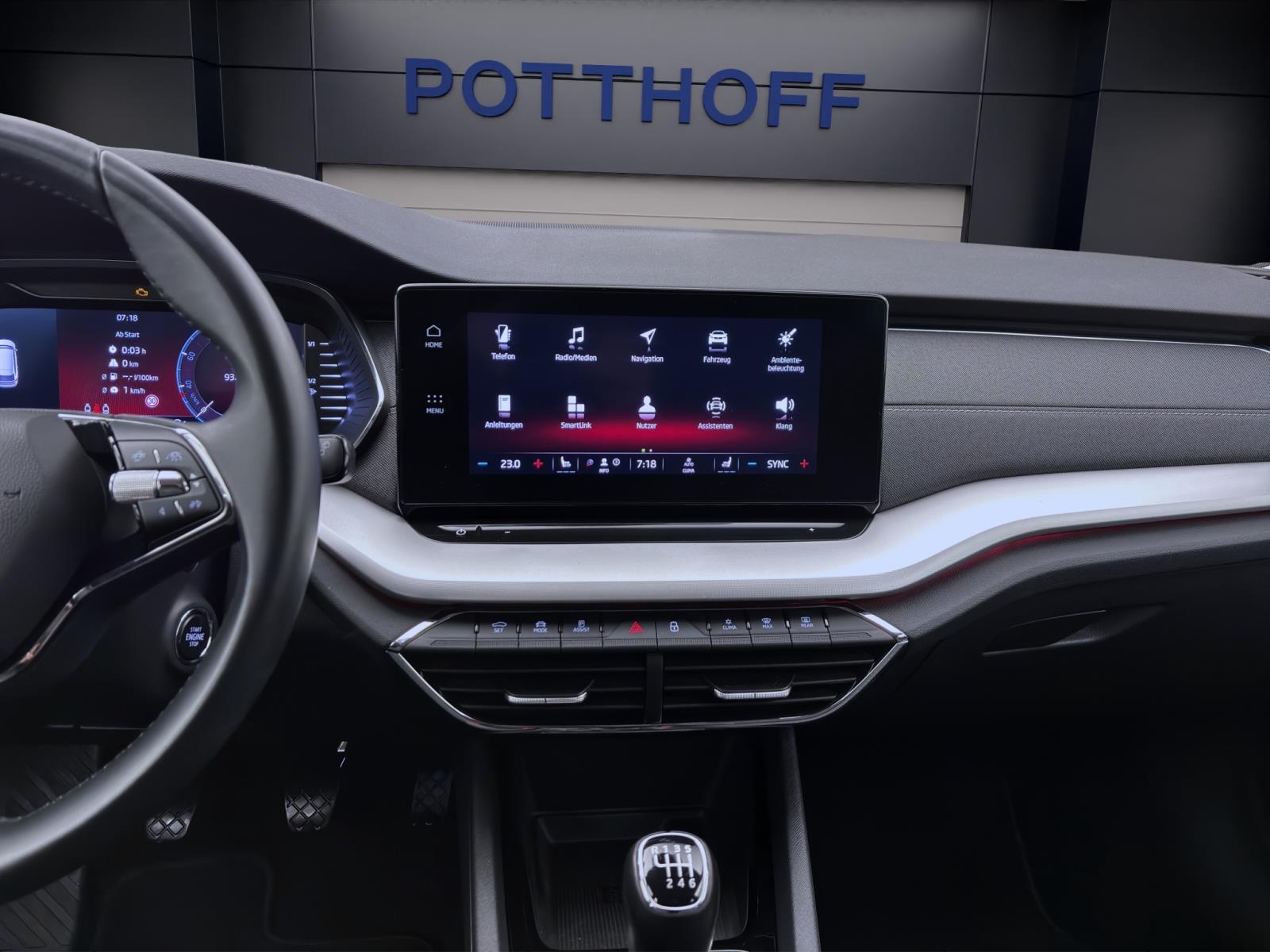 Bild 12: Skoda Octavia Combi 2.0 TDI STYLE NAVI PDC SITZHZG ACC LM17