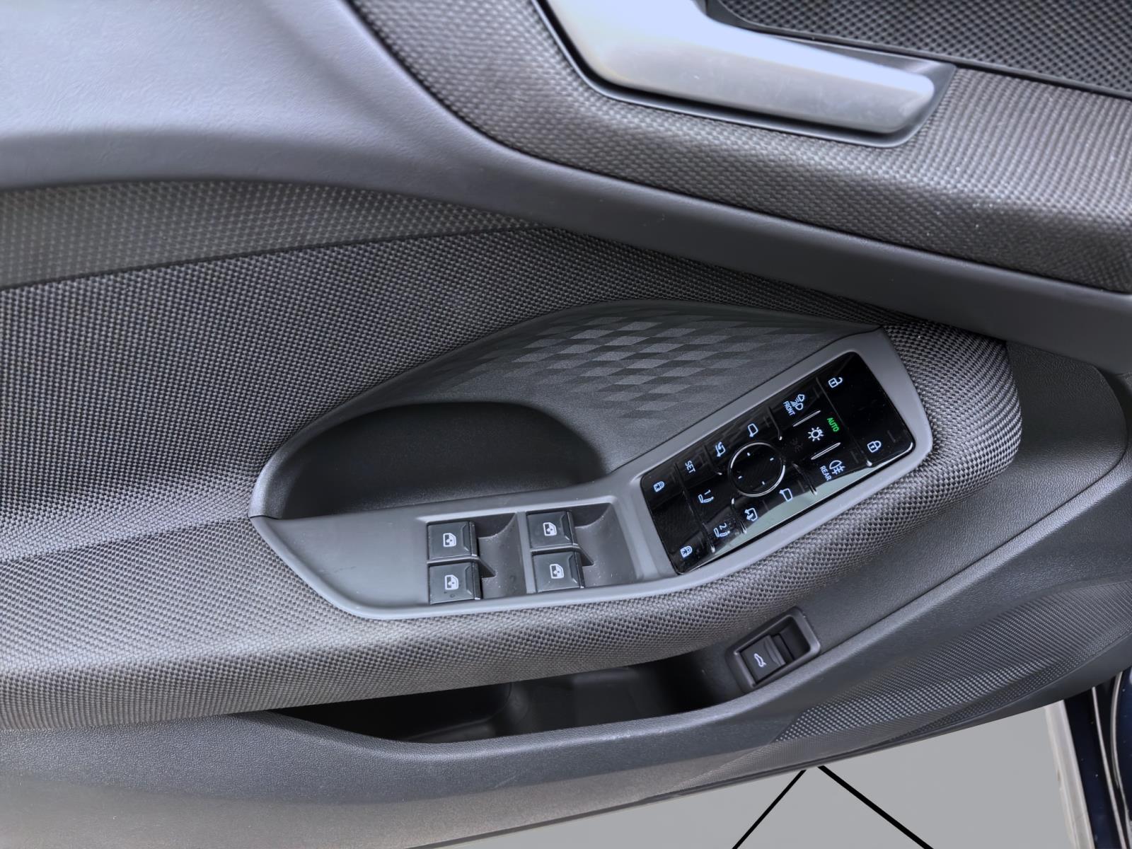 Bild 9: Audi A5 Avant TDI NAVI KAMERA PDC SITZHZG LM18