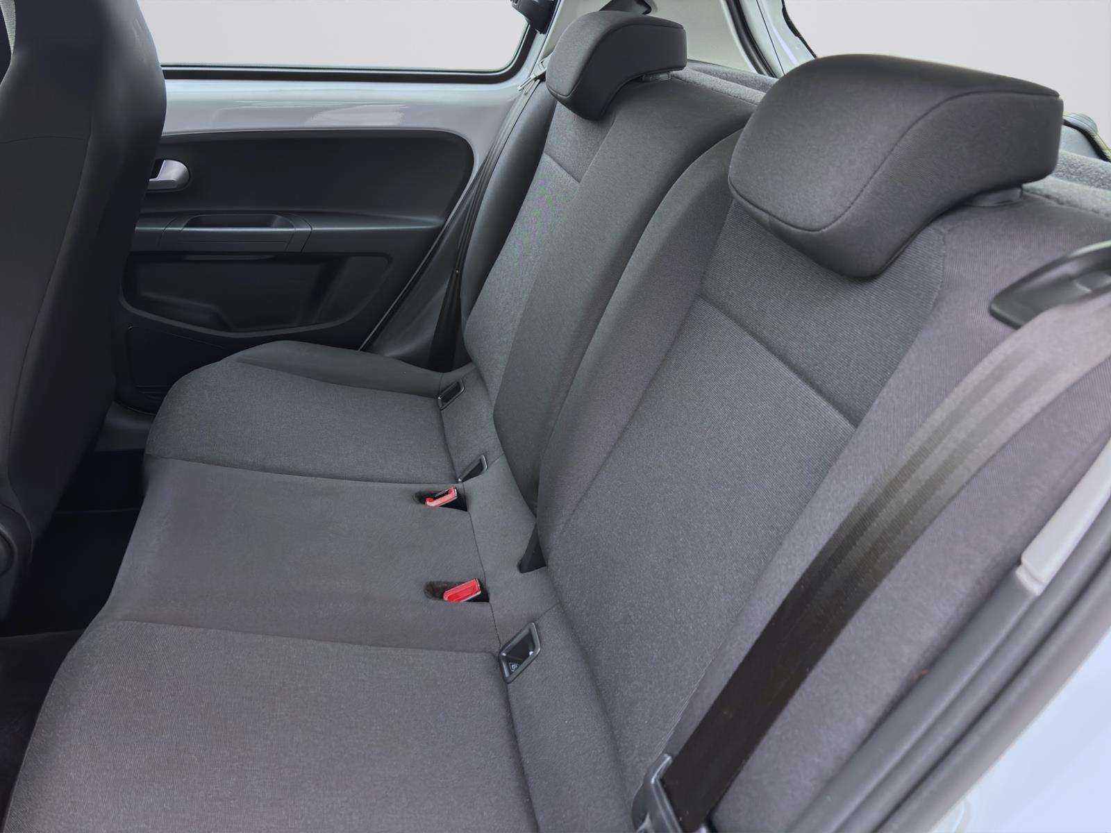 Bild 14: Volkswagen up! 1.0 MPI MOVE UP! KLIMA SITZHG DAB+