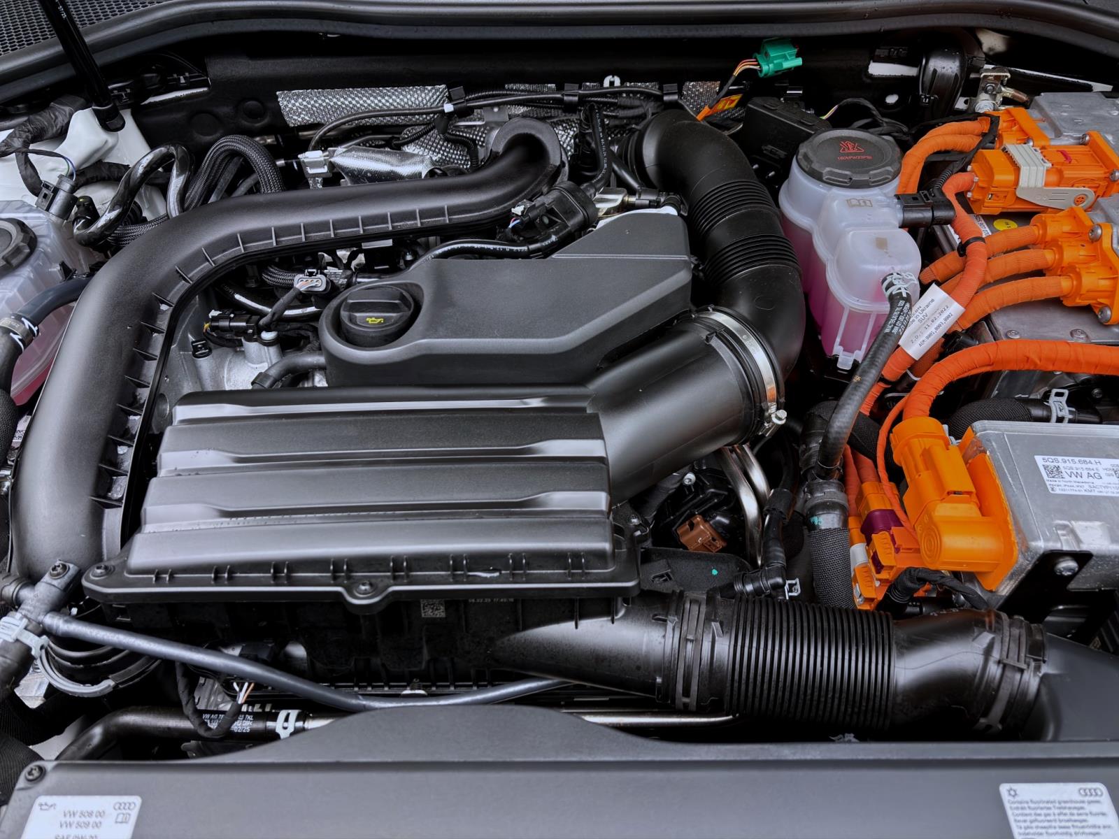 Bild 16: Audi A3 Sportback 40 TFSIe NAVI LED KAMERA SITZHZG