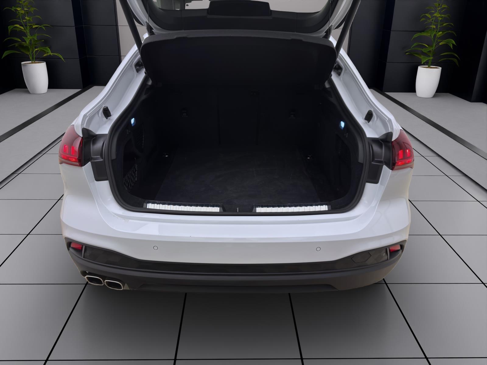 Bild 3: Audi A5 Limousine TDI NAVI KAMERA SITZHZG