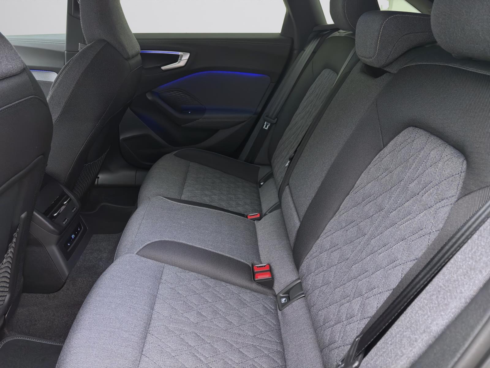 Bild 14: Audi A5 Avant TDI Q S LINE AHK MATRIX PDC SITZHZG