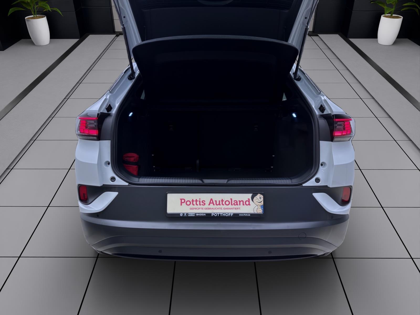 Bild 3: Volkswagen ID.4 PURE PERFORMANCE NAVI IQ.LIGHT PDC SITZHZG LM19