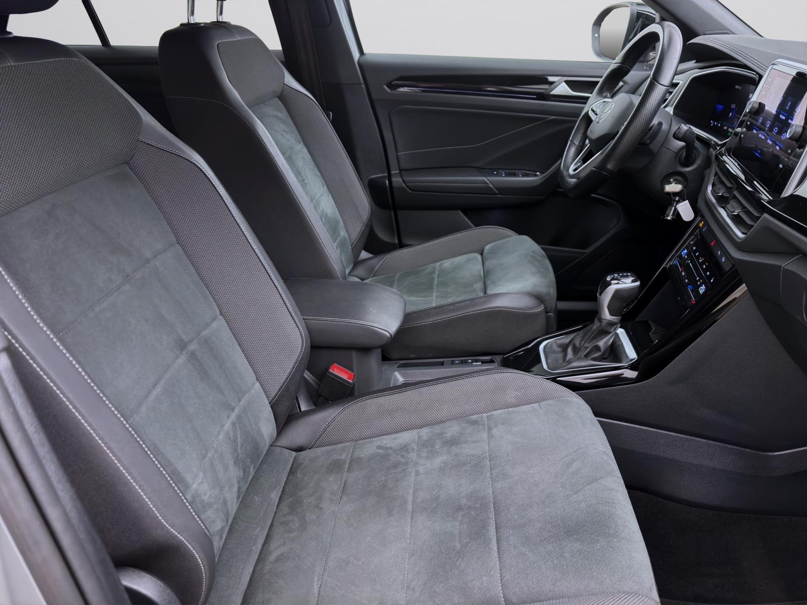 Bild 14: Volkswagen T-Roc 2.0 TDI DSG R-LINE NAVI KAMERA AHK PDC