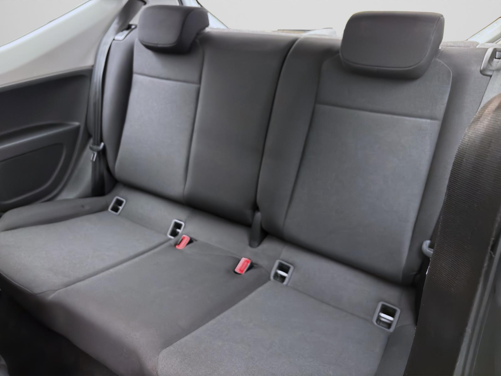 Bild 14: Volkswagen up! 1.0 MPI MOVE UP! KAMERA PDC SITZHZG KLIMA