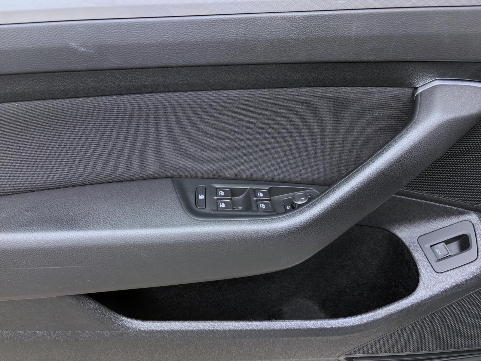 Bild 9: Volkswagen Passat Variant 2.0 TDI DSG BUSINESS NAVI KAMERA PDC SITZHZG