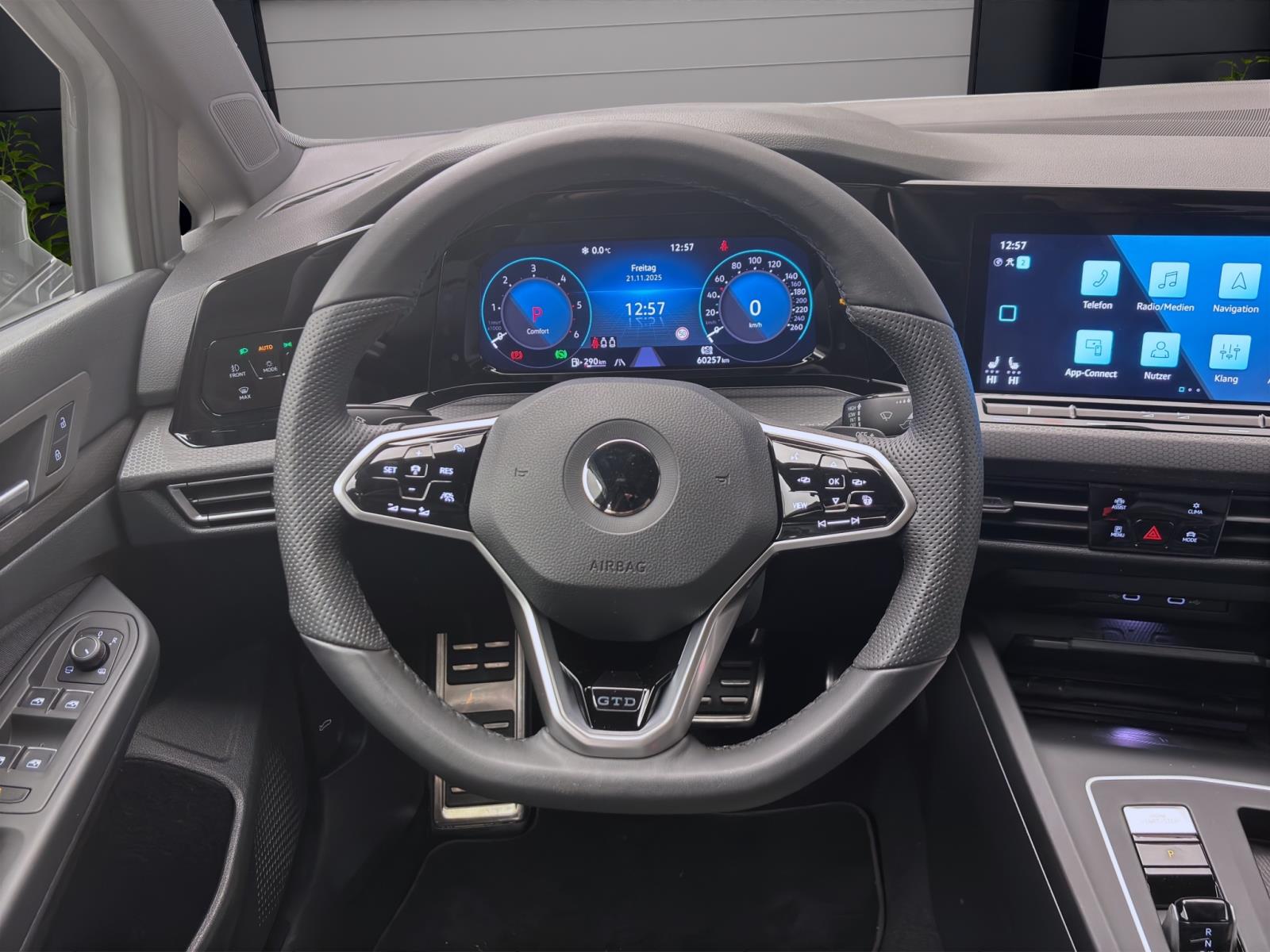 Bild 10: Volkswagen Golf GTD NAVI KAMERA PDC SITZHZG LED+