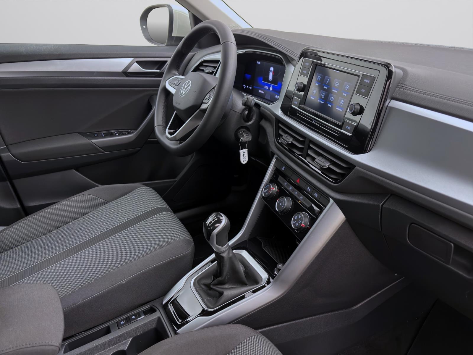 Bild 15: Volkswagen T-Roc 1.0 TSI LIFE PDC LED KLIMA DAB+