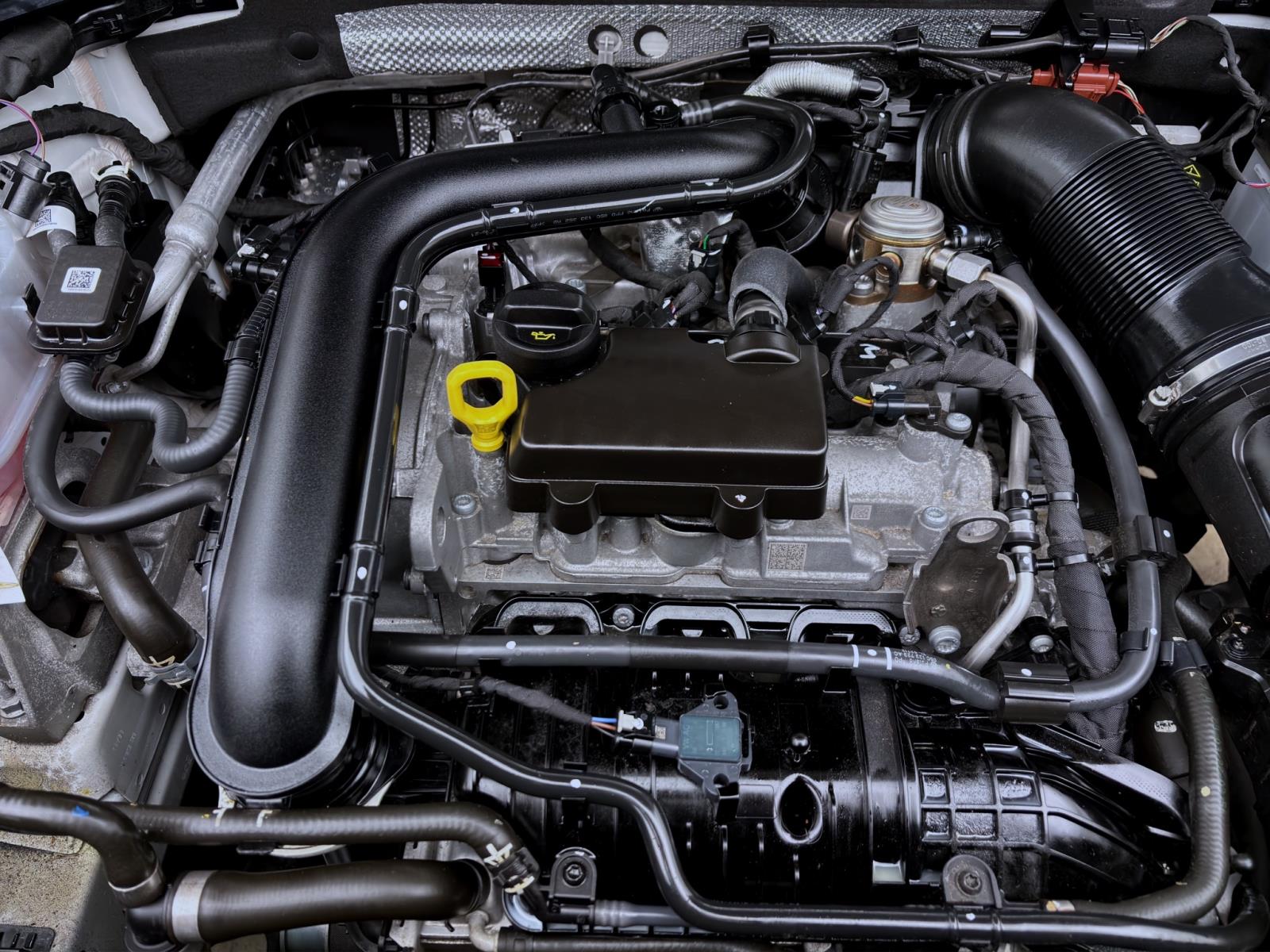 Bild 16: Volkswagen T-Roc 1.0 TSI LIFE PDC LED KLIMA DAB+