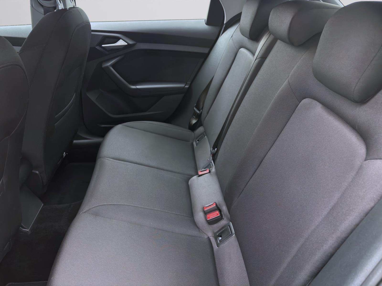 Bild 13: Audi A1 Sportback 25 TFSI SITZHZG LED VIRTUAL KLIMA