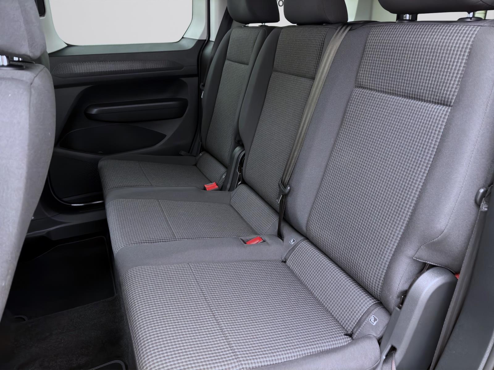 Bild 13: Volkswagen Caddy 2.0 TDI KOMBI KR PDC KAMERA AHK NAVI