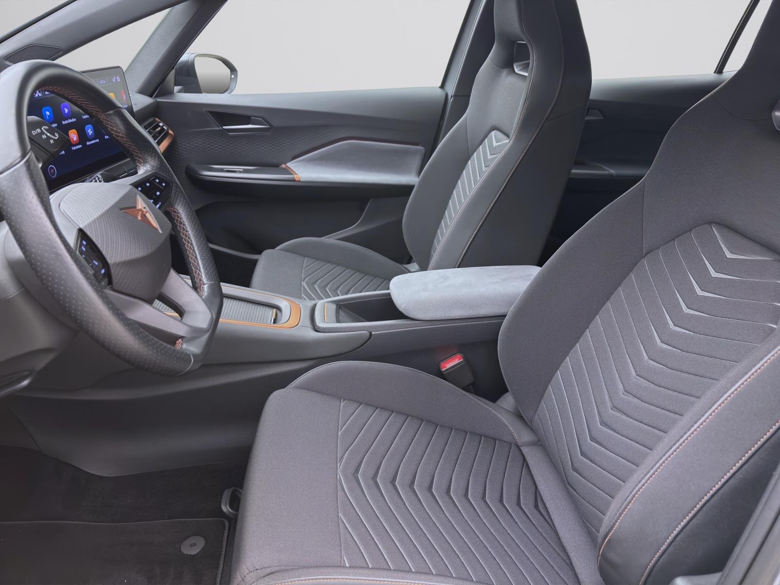 Bild 8: Cupra Born PDC KLIMA LED SITZHZG LM19 VIRTUAL