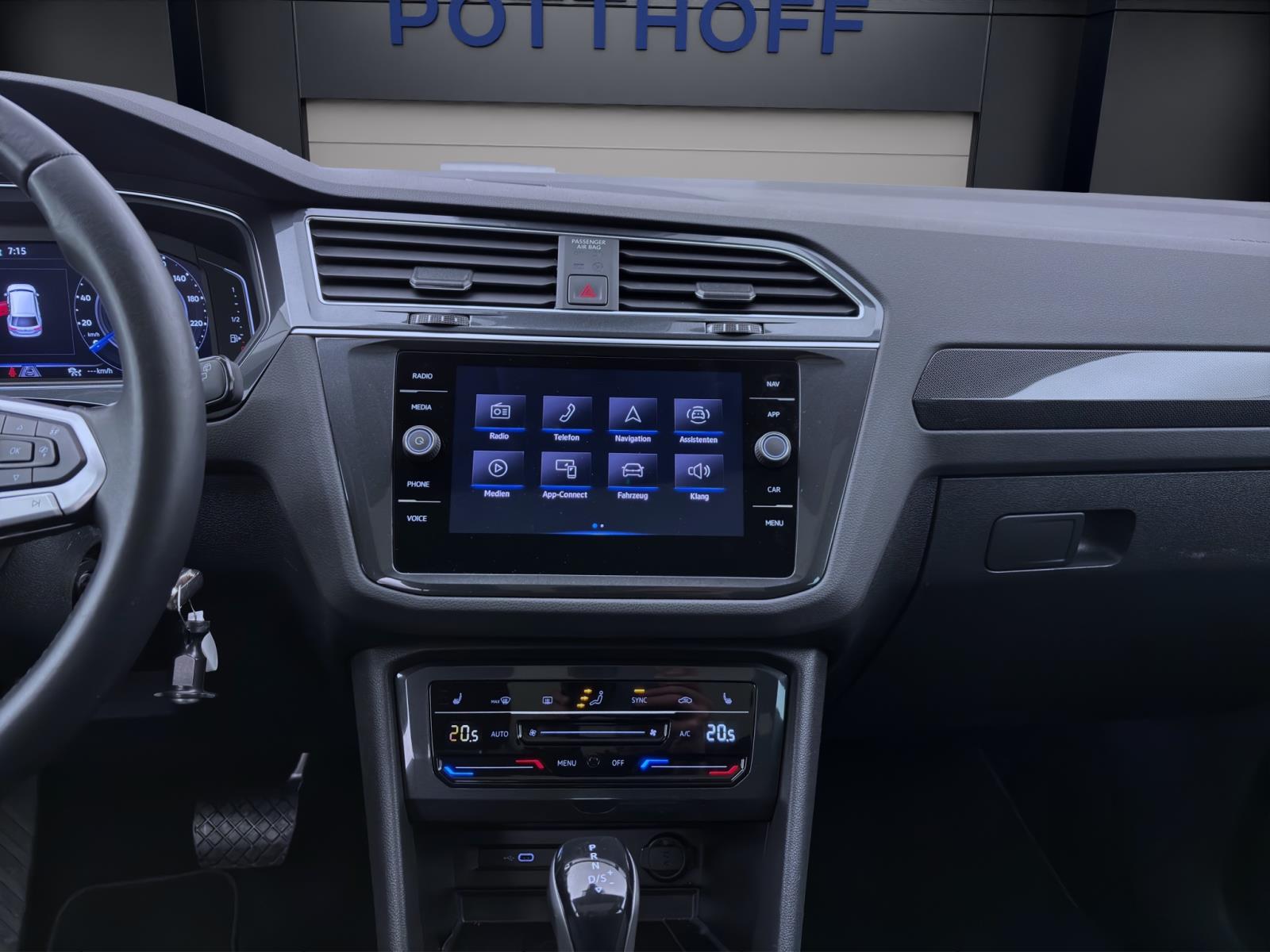 Bild 13: Volkswagen Tiguan 2.0 TDI DSG ELEGANCE PANO IQ.LIGHT KAMERA PDC