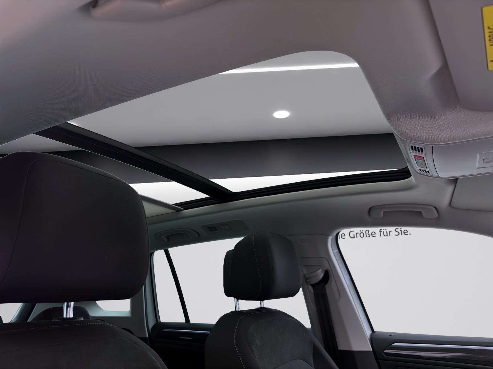 Bild 16: Volkswagen Tiguan 2.0 TDI DSG ELEGANCE PANO IQ.LIGHT KAMERA PDC