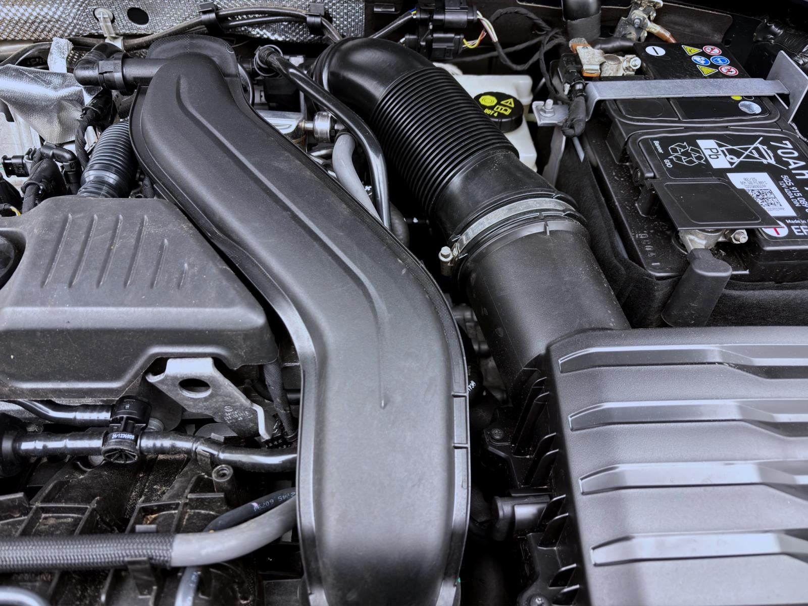 Bild 16: Volkswagen T-Roc 1.5 TSI DSG R-LINE NAVI AHK KAMERA PDC