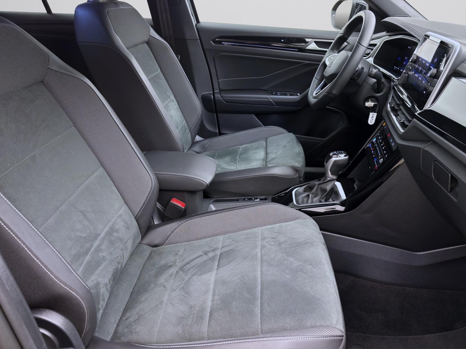 Bild 15: Volkswagen T-Roc 1.5 TSI DSG R-LINE NAVI AHK KAMERA KLIMA