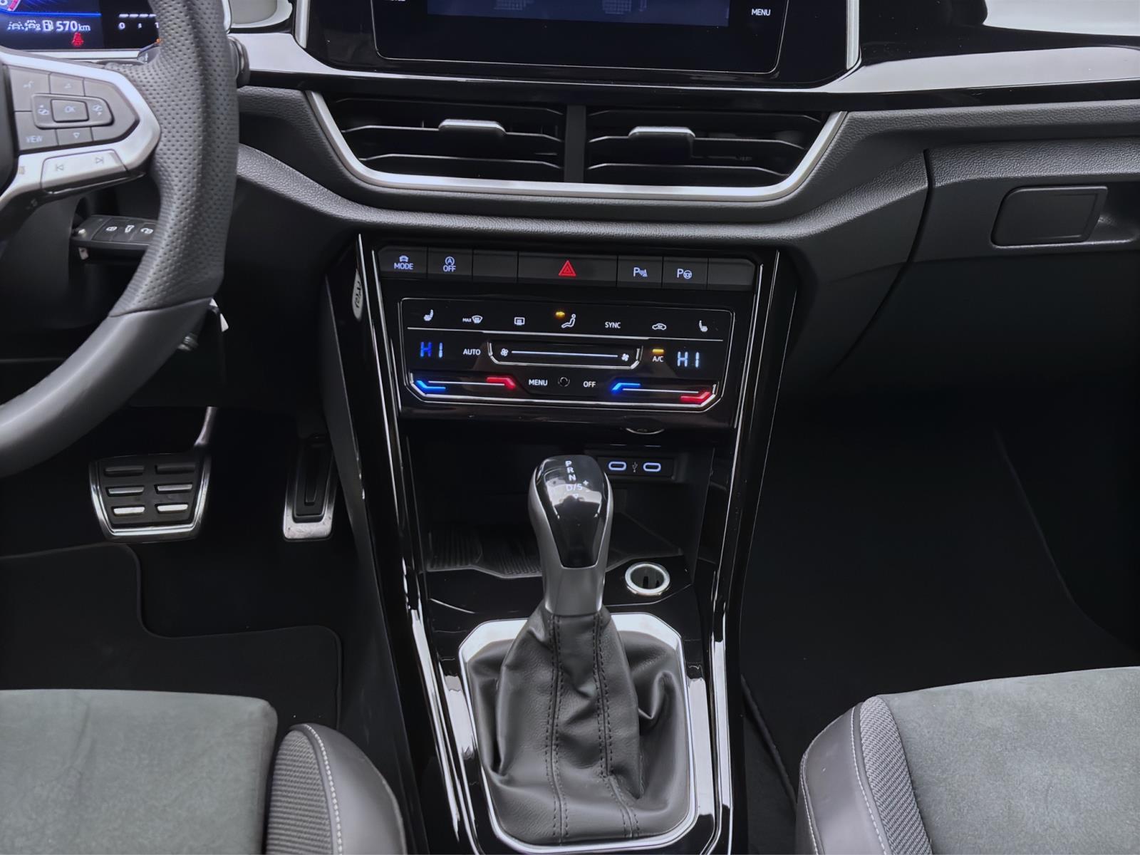 Bild 13: Volkswagen T-Roc 1.5 TSI DSG R-LINE NAVI AHK LED KLIMA