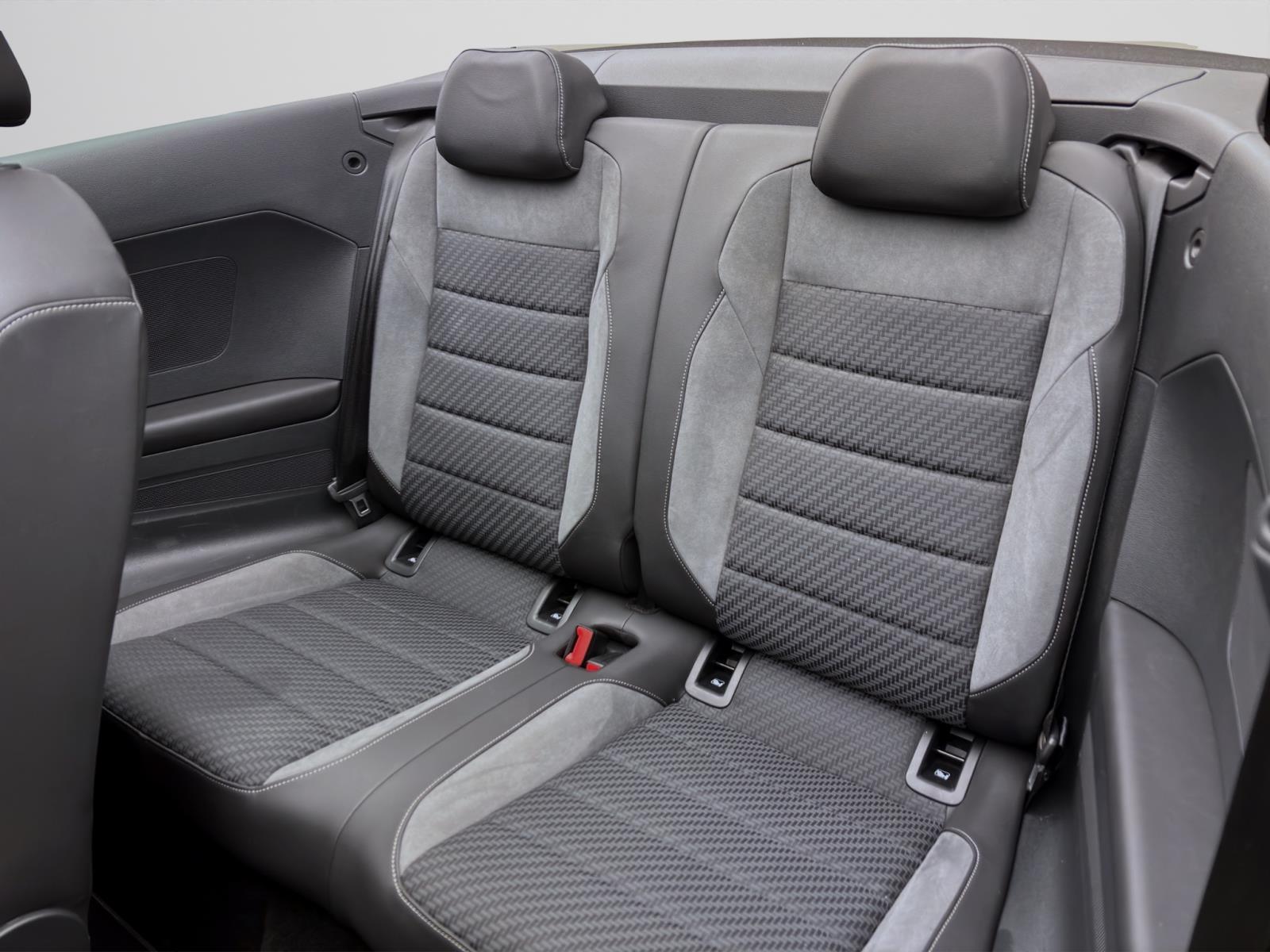 Bild 12: Volkswagen T-Roc Cabriolet 1.5 TSI R-LINE PDC SITZHZG KLIMA LED