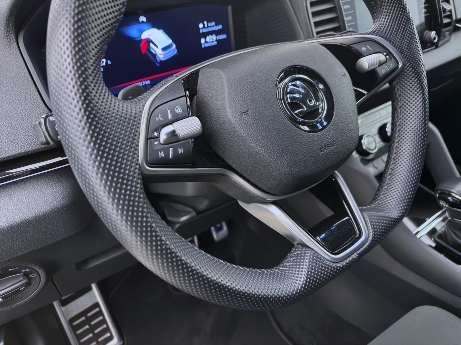 Bild 16: Skoda Karoq 2.0 TSI DSG 4x4 SPORTLINE KAMERA MATRIX PDC NAVI