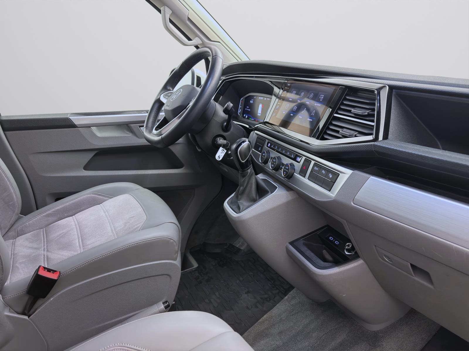 Bild 15: Volkswagen T6.1 California 2.0 TDI DSG OCEAN STANDHZG AHK NAVI DCC