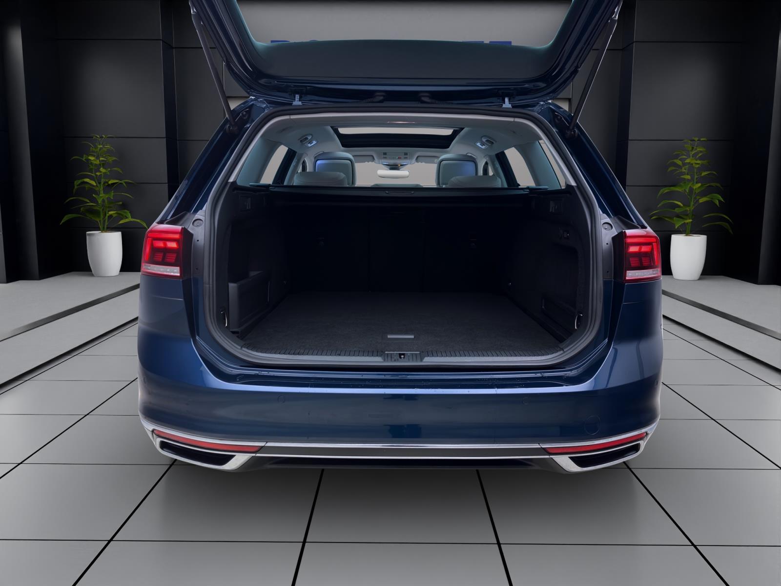 Bild 3: Volkswagen Passat Variant 1.4 TSI eHybrid DSG GTE PANO AHK 360° LED NAVI