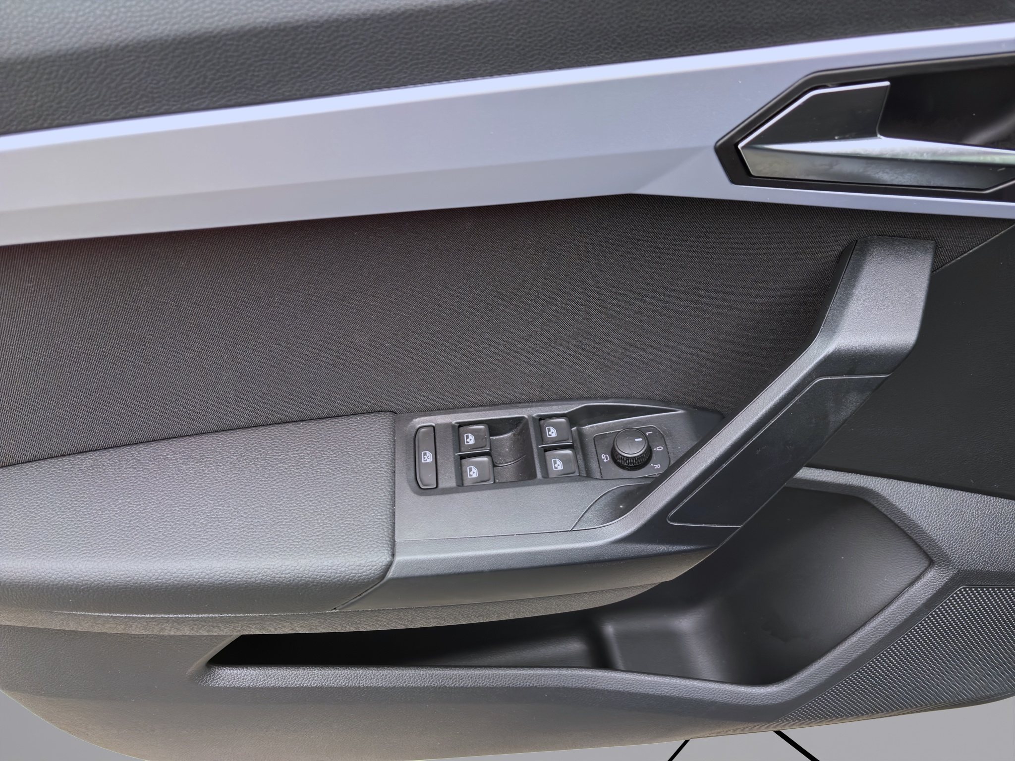 Bild 9: Seat Arona 1.0 TSI FR KAMERA KLIMA SHZG PDC