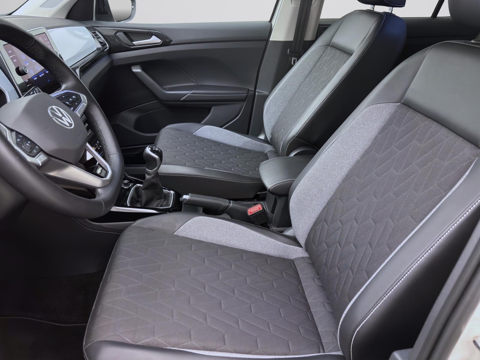 Bild 8: Volkswagen T-Cross 1.0 TSI GOAL NAVI KLIMA PDC SHZG