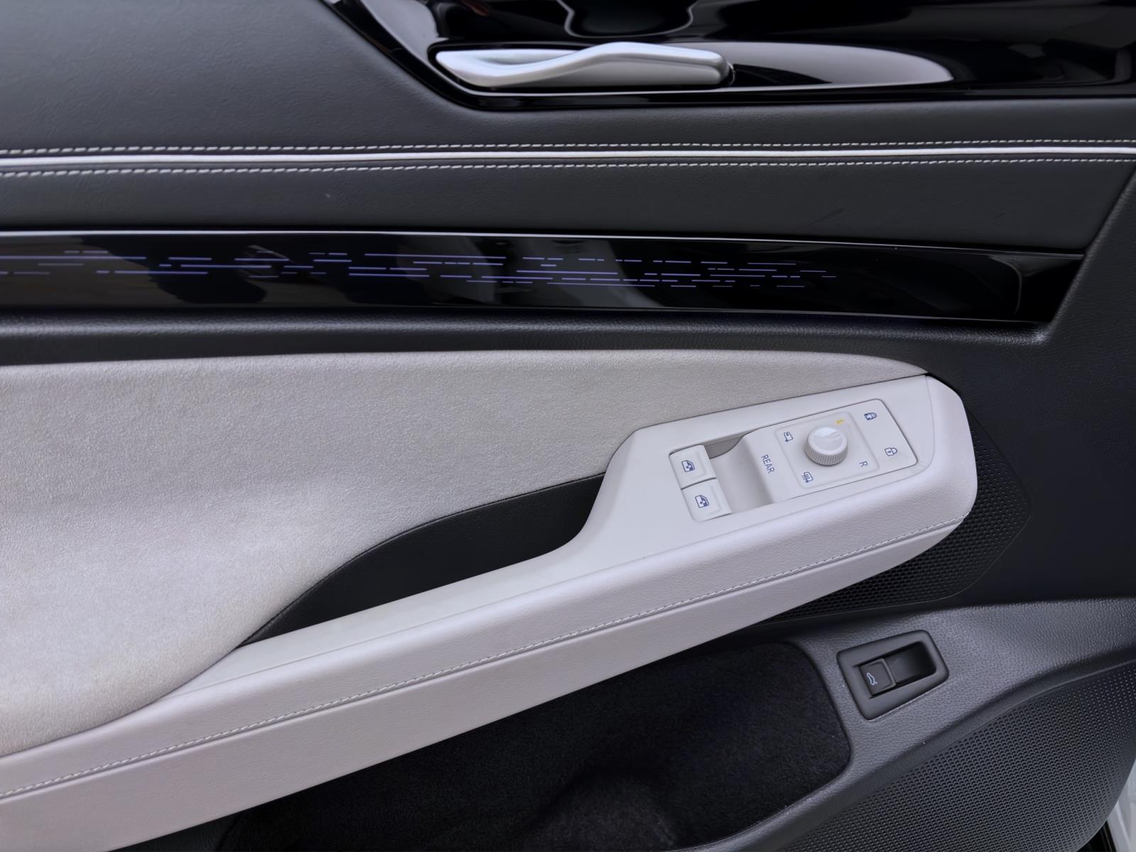 Bild 9: Volkswagen ID.7 Tourer PRO AHK NAVI IQ.LIGHT DCC ACC