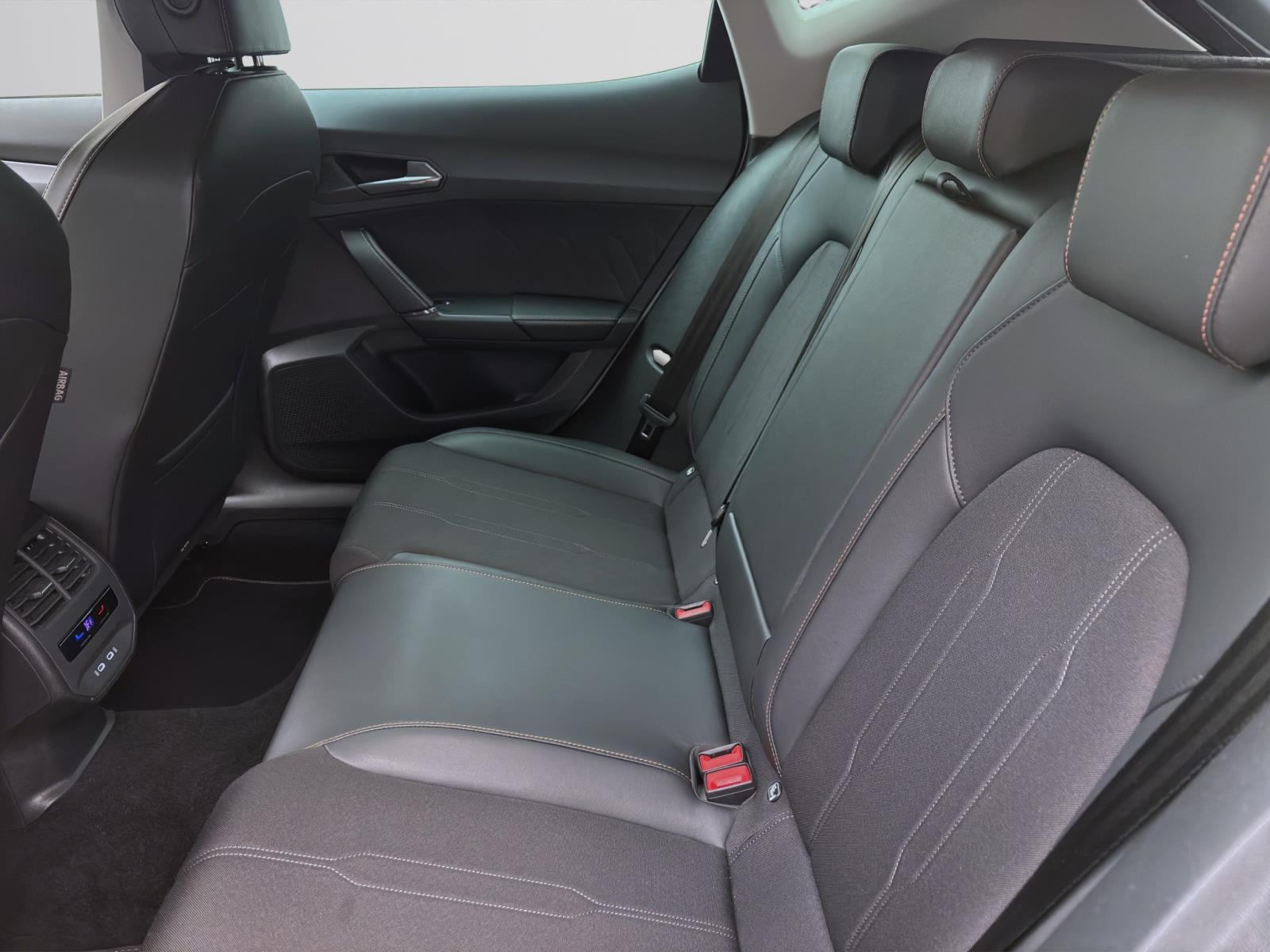 Bild 14: Cupra Formentor 1.5 TSI AHK NAVI PDC LED SITZHZG