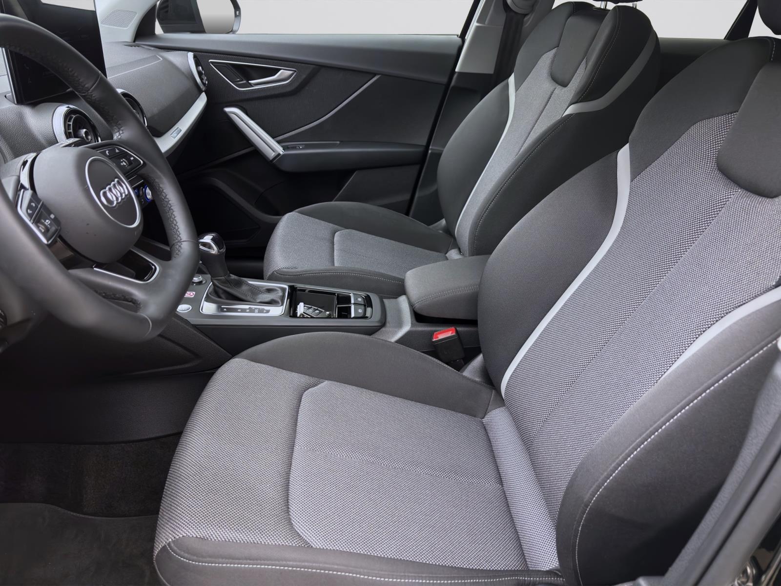 Bild 8: Audi Q2 35 TFSI ADVANCED VIRTUAL NAVI KLIMA LM17