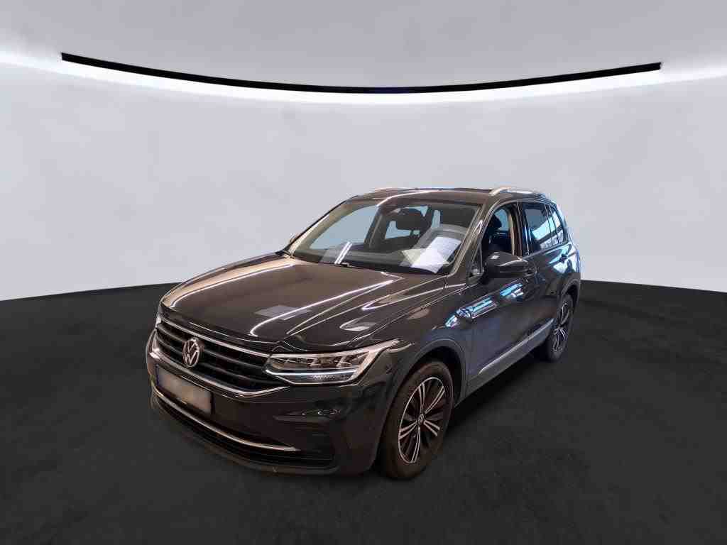 Volkswagen Tiguan 1.5 TSI DSG ACTIVE NAVI PDC LED SITZHZG 8757173