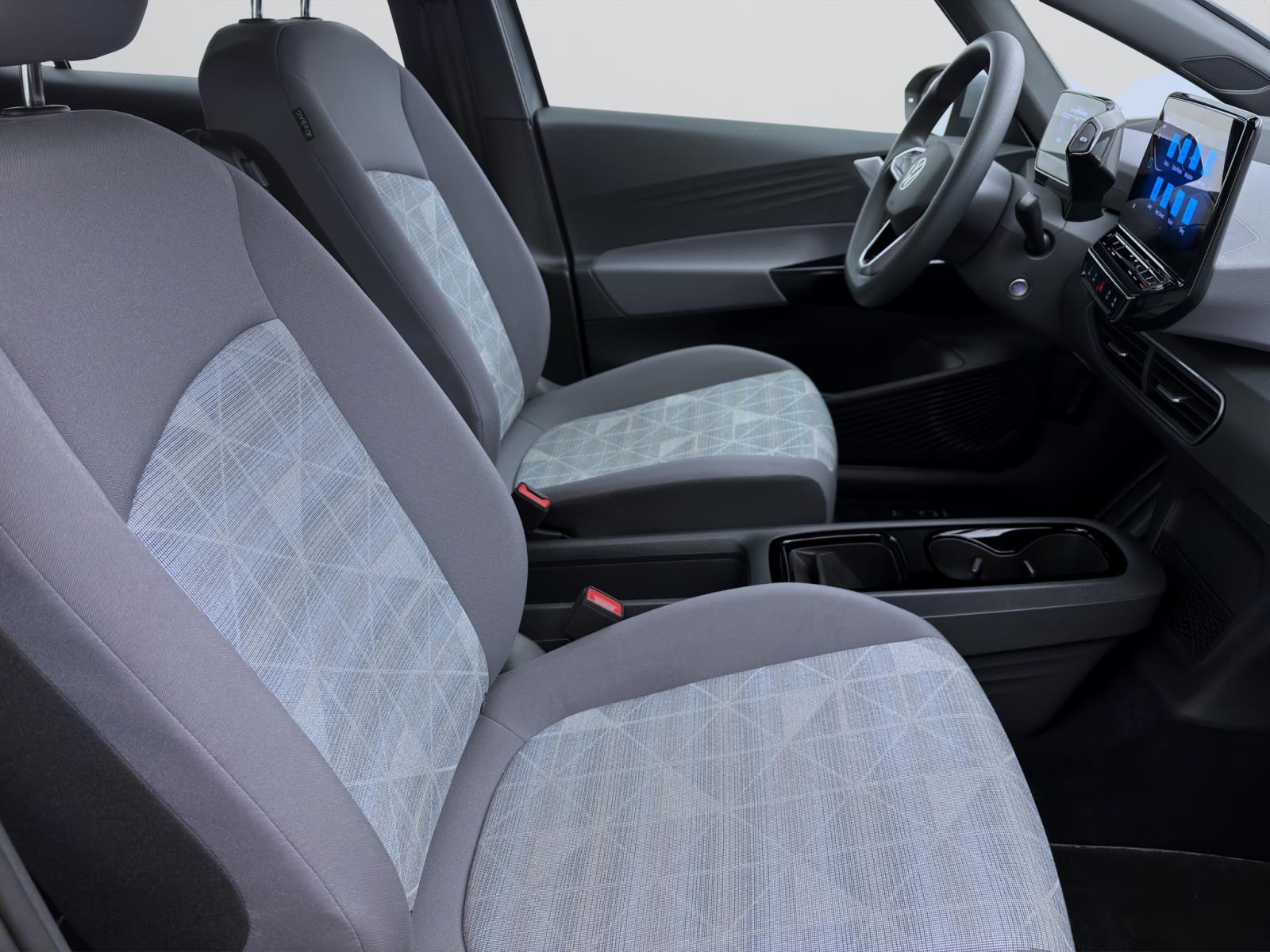 Bild 14: Volkswagen ID.3 PURE PERFORMANCE NAVI PDC LED DAB+