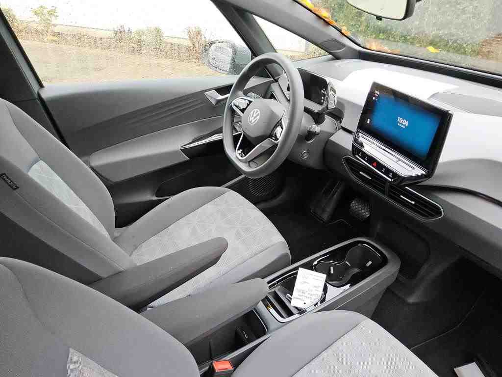 Bild 2: Volkswagen ID.3 PURE PERFORMANCE NAVI PDC LED DAB+