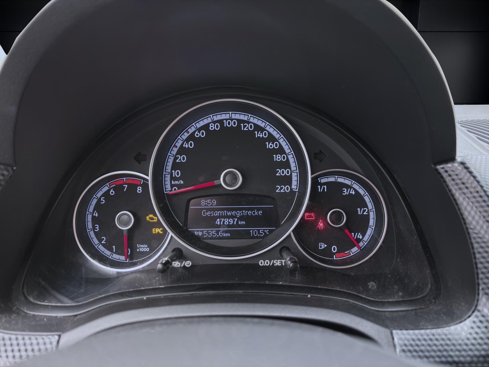 Bild 10: Volkswagen up! 1.0 MPI MOVE UP! KLIMA DAB+