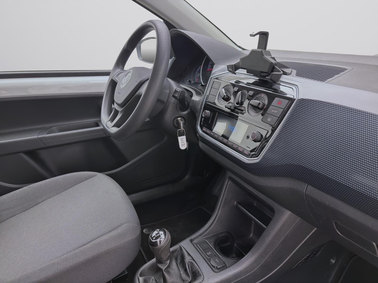 Bild 15: Volkswagen up! 1.0 MPI MOVE UP! KLIMA DAB+