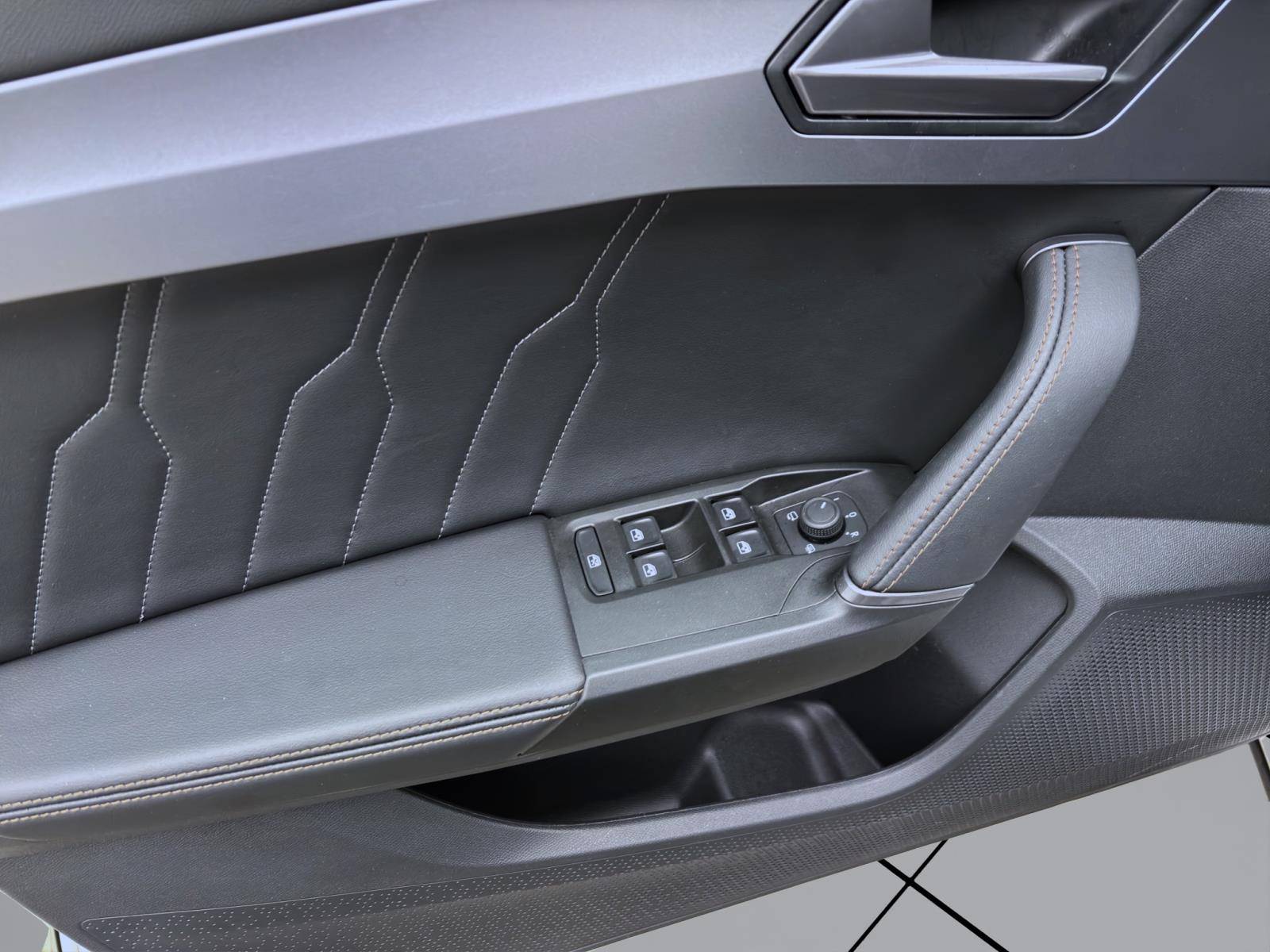 Bild 9: Cupra Formentor 1.5 TSI AHK NAVI PDC LED SITZHZG