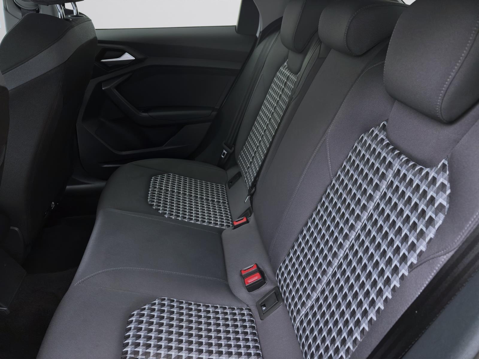 Bild 13: Audi A1 Sportback 30 TFSI ADVANCED NAVI LED SITZHZG VIRTUAL