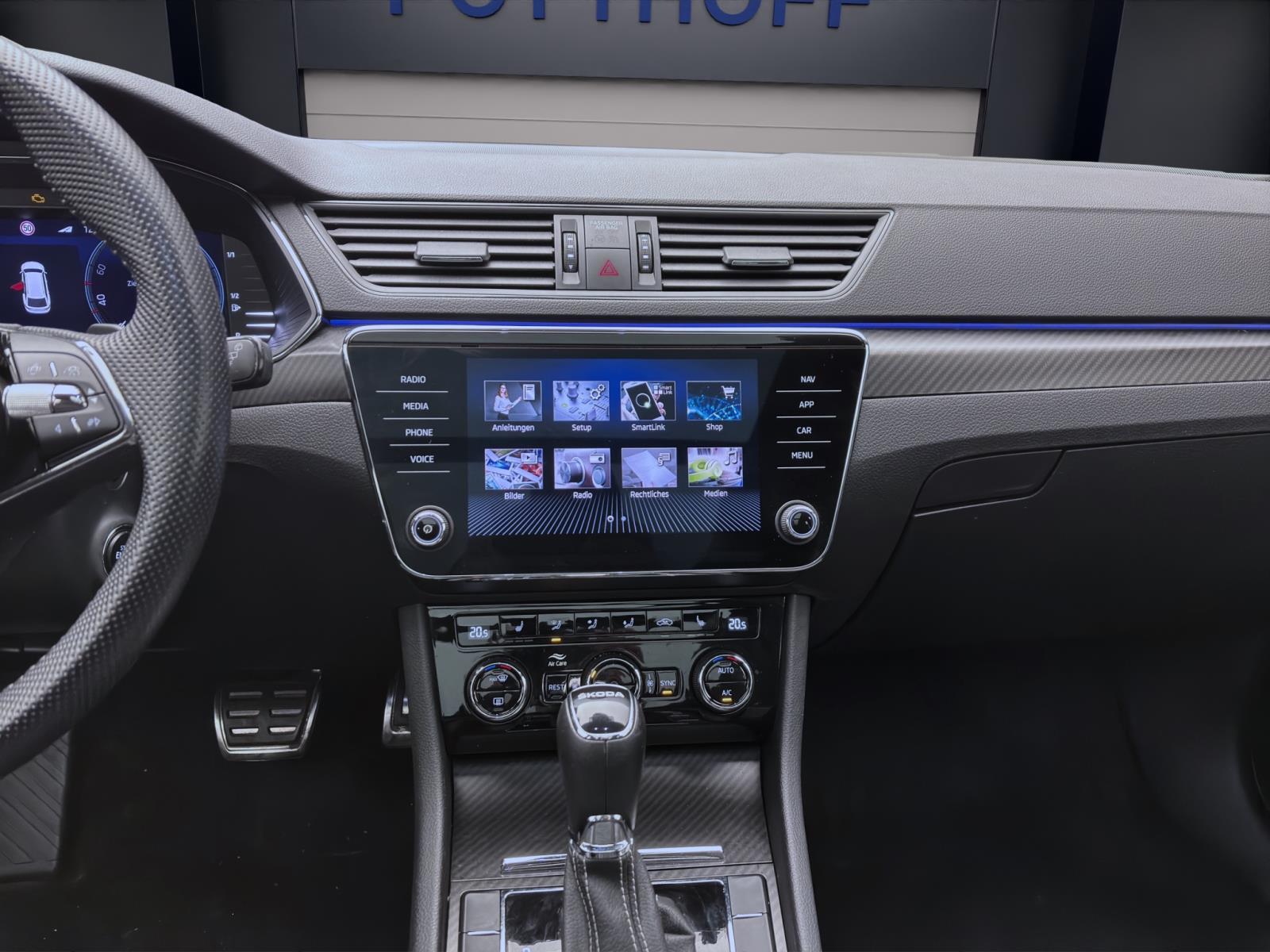 Bild 12: Skoda Superb Combi 2.0 TDI DSG SPORTLINE PANO MATRIX AHK KAMERA