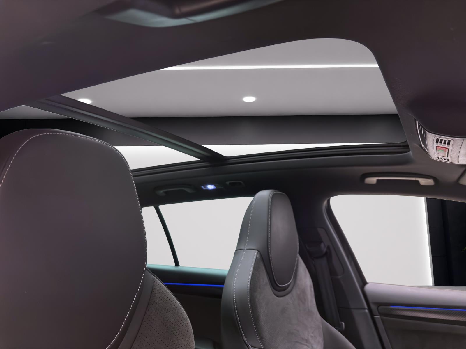 Bild 15: Skoda Superb Combi 2.0 TDI DSG SPORTLINE PANO MATRIX AHK KAMERA