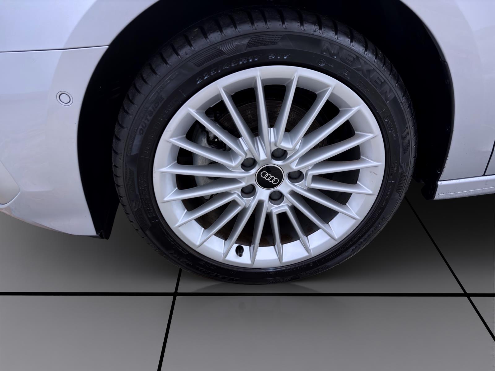 Bild 7: Audi A3 Sportback 35 TFSI ADVANCED AHK PDC SITZHZG KLIMA