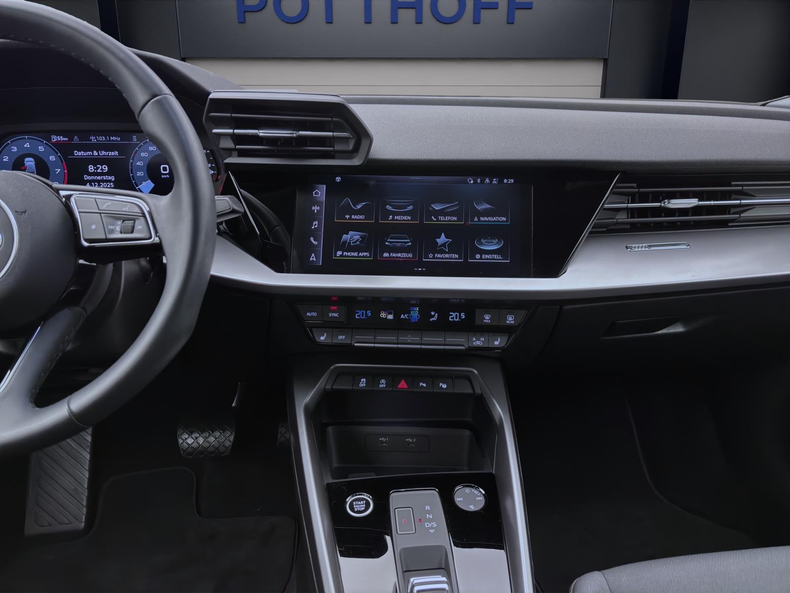 Bild 12: Audi A3 Sportback 35 TFSI ADVANCED PDC SITZHZG KLIMA AHK