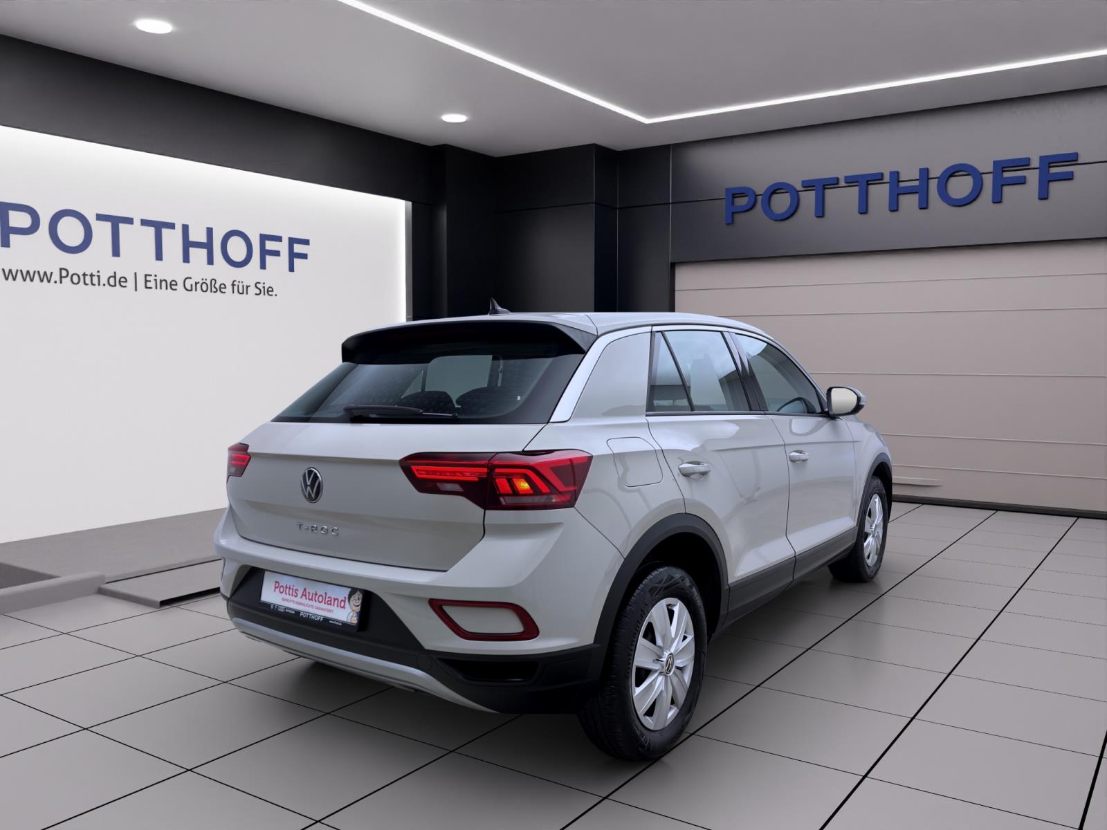 Bild 4: Volkswagen T-Roc 1.0 TSI LED SITZHZG KLIMA DAB+