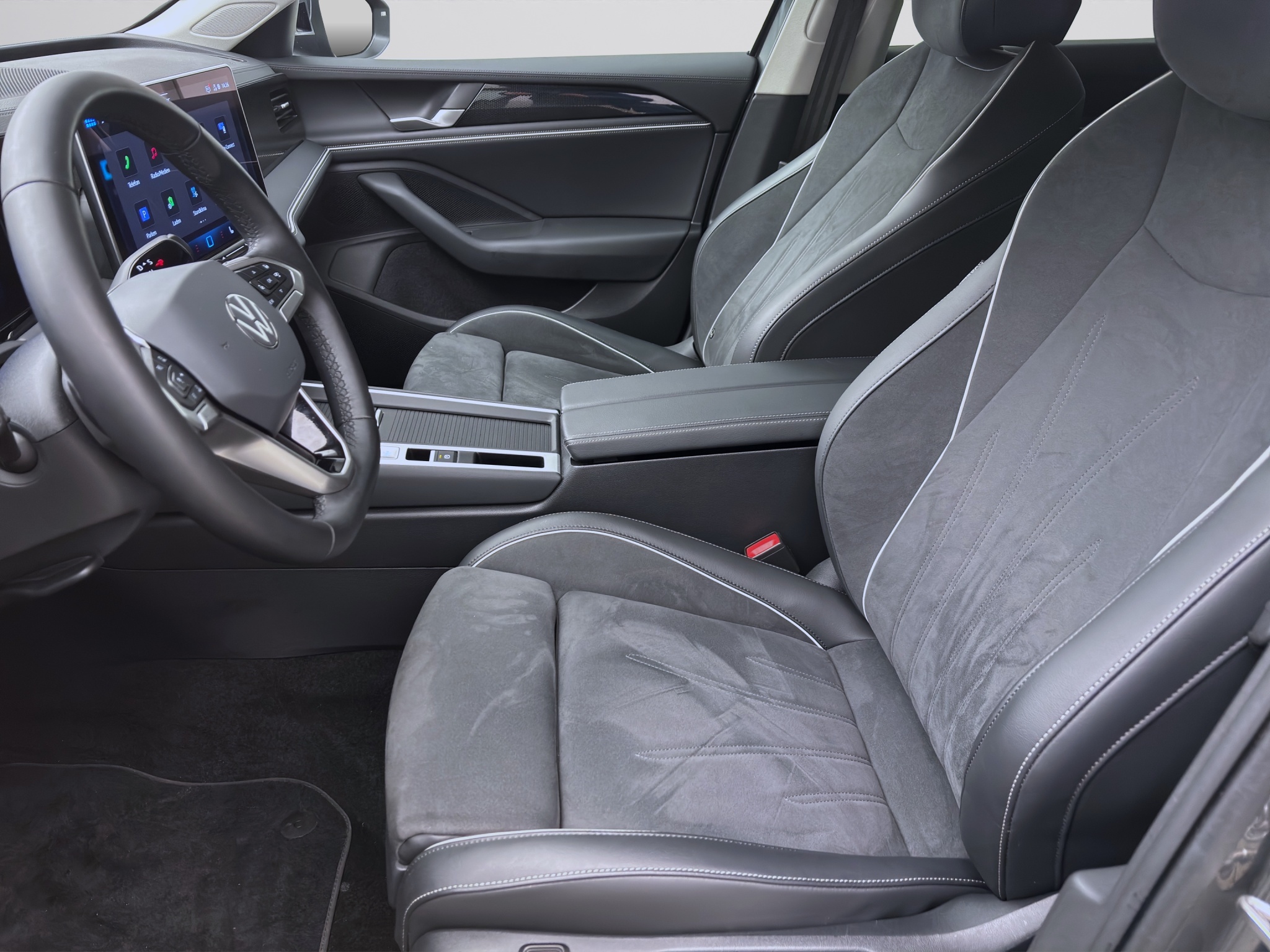 Bild 8: Volkswagen Passat Variant 1.5 TSI eHybrid DSG BUSINESS AHK NAVI KAMERA SITZHZG